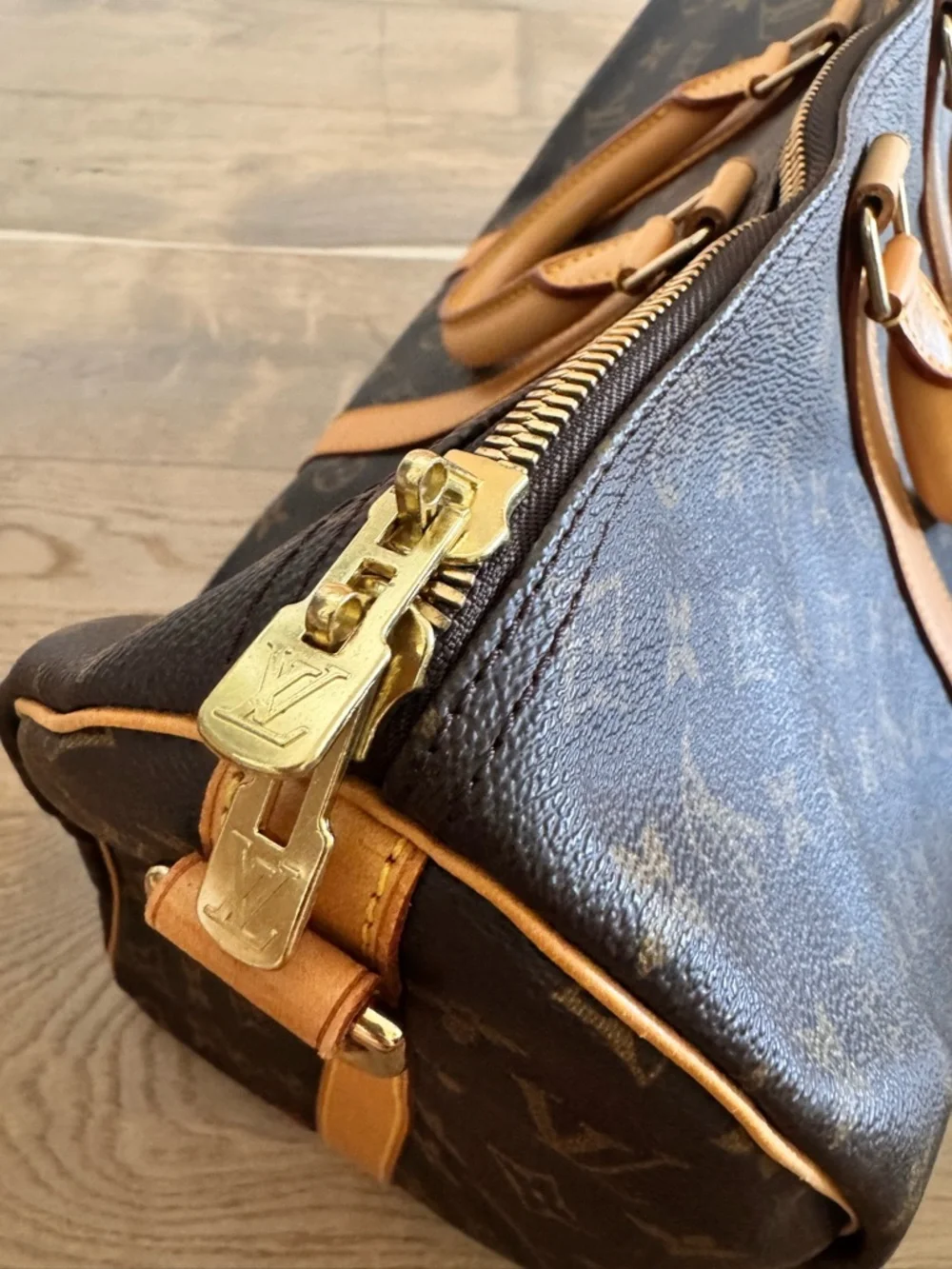 Louis Vuitton Monogram Keepall 45 - Picture 7 of 7